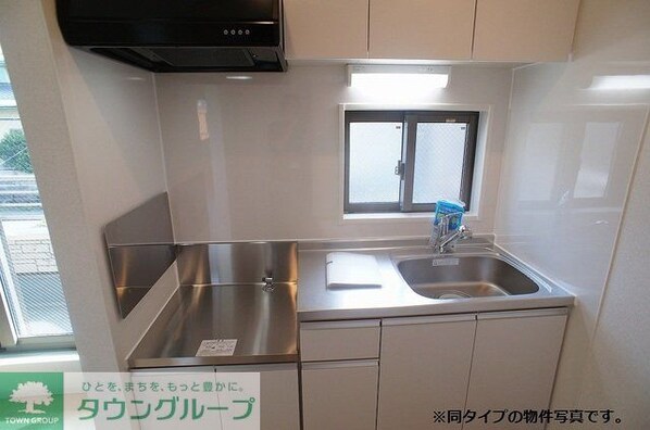 ベイサイド.ヒロ Aの物件内観写真